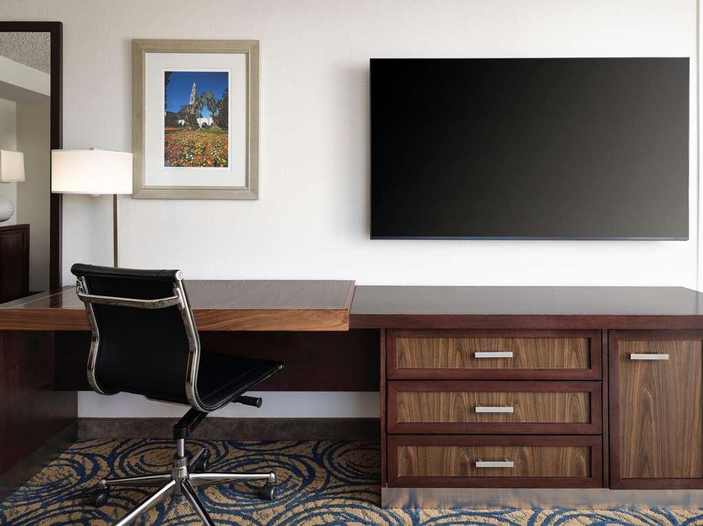 Doubletree By Hilton San Diego Del Mar Ruang foto